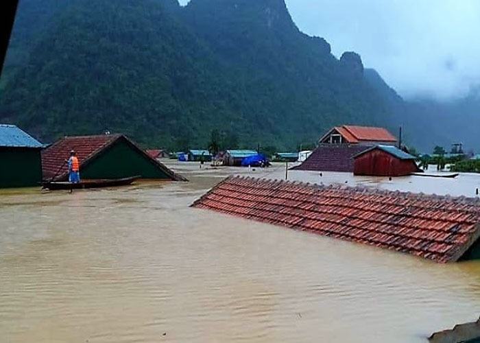 Mơ thấy nước sông dâng cao tràn vào nhà điềm báo xấu bạn sẽ gặp chuyện không vui